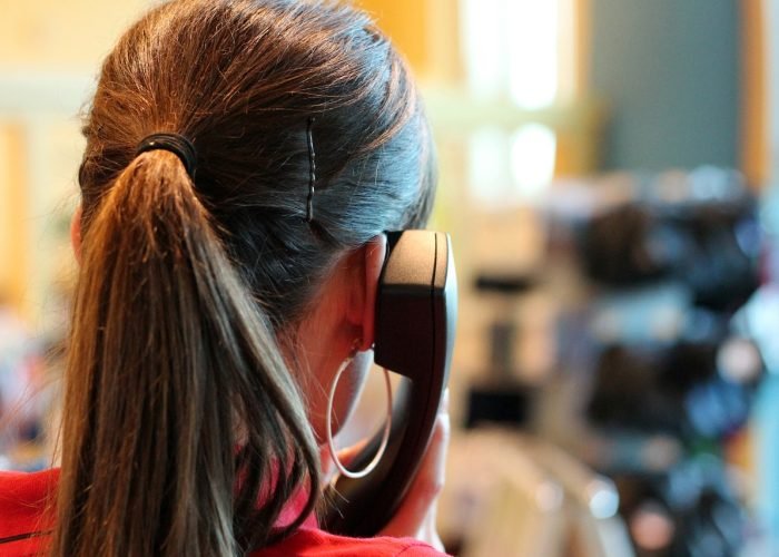 make-a-phone-call-g9e6e49550_1280